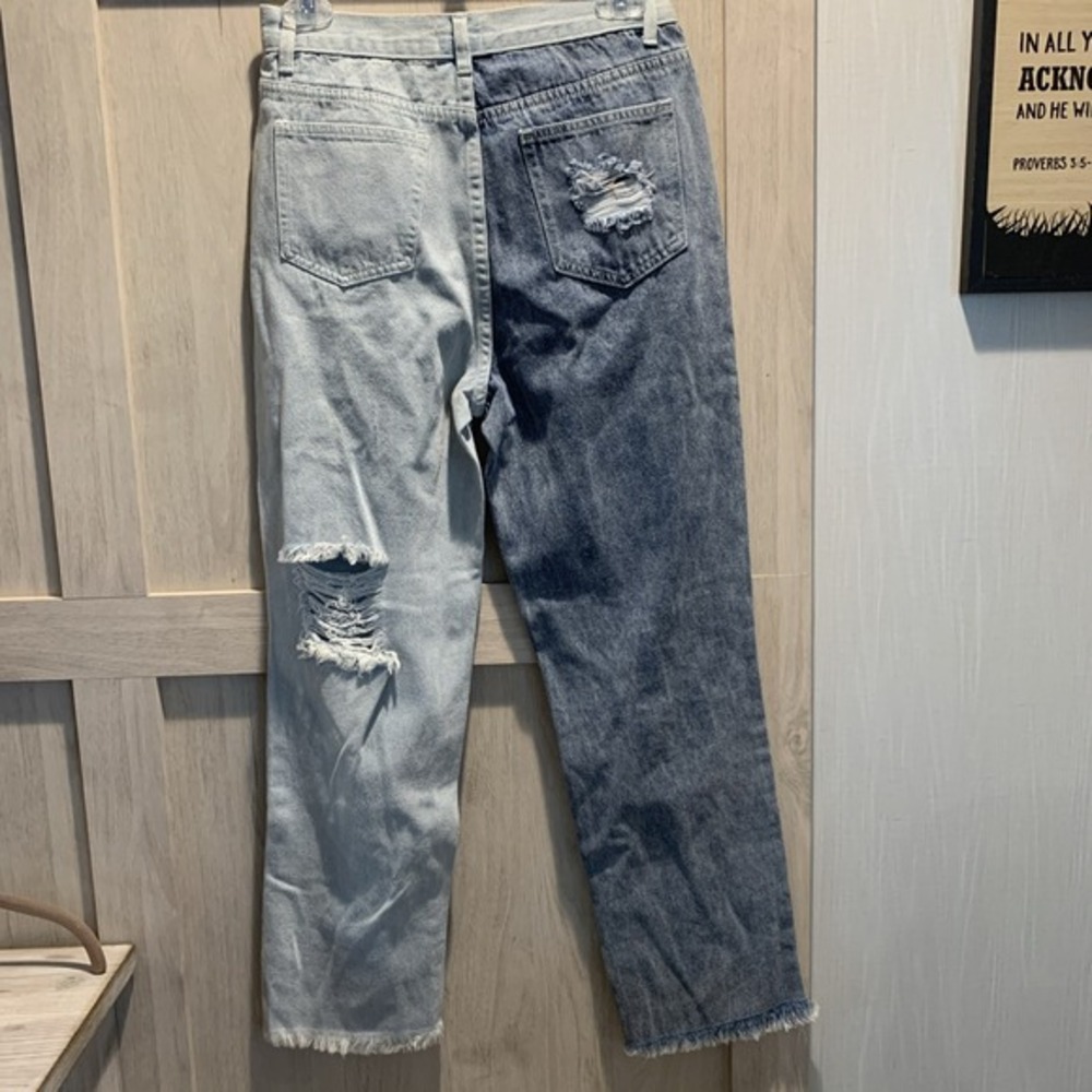 Pol Two-Tone Distressed Denim Ankle Length Jeans Size S NWOT - Picture 5 of 8